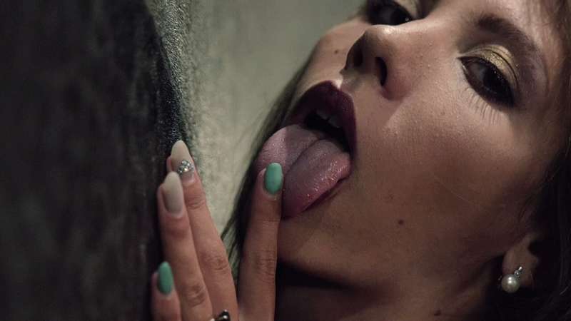 Licking 👅🔞