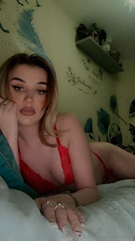 Does this make you think naughty thoughts baby boy?🙊