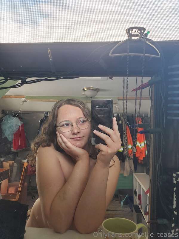 Swipe for a slip 😉💋