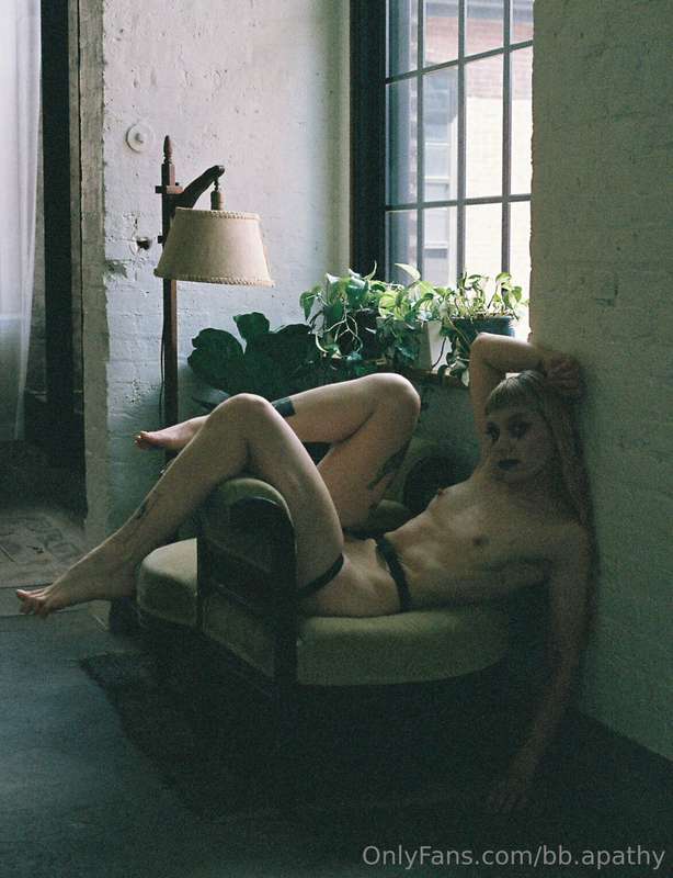 bb.apathy image #0
