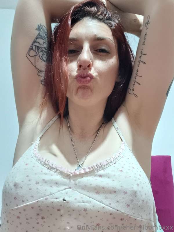 Sweet and clean shaved pits for you lover🥰😈