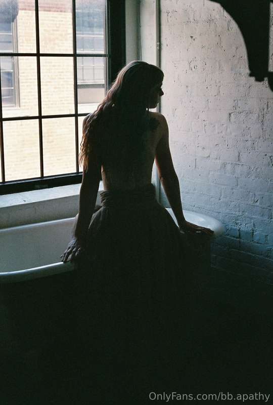 soft silhouette 🖤
