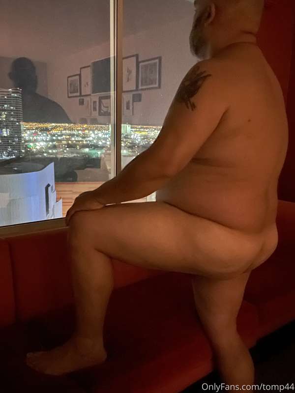Loving my view. I wonder can anyone see me?