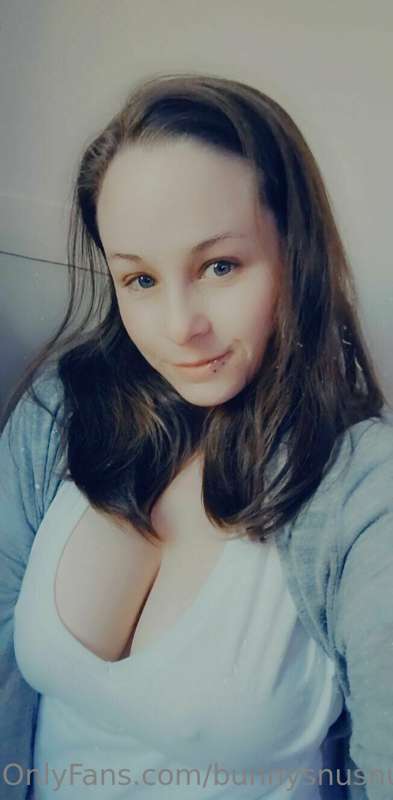 Why are you here? You should be looking at my other page =D ..