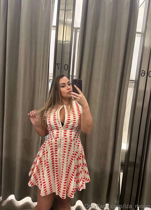 iza_moon