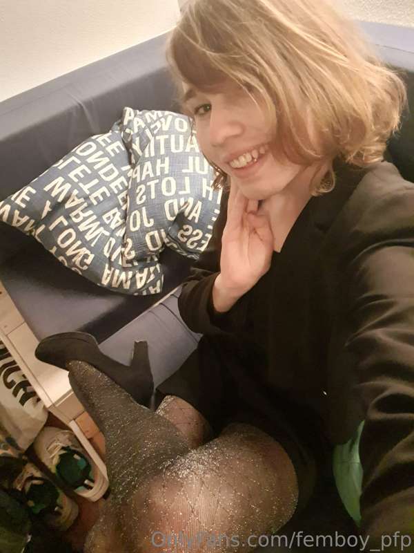 femboy_pfp image #0