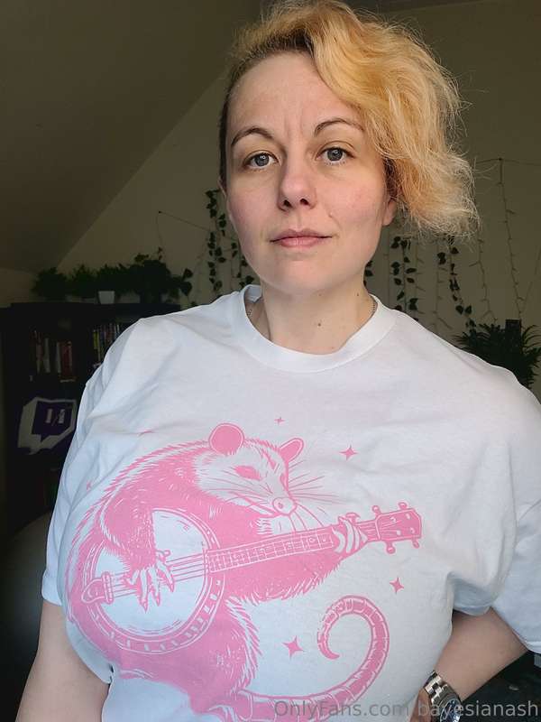 Cute shirt, right?