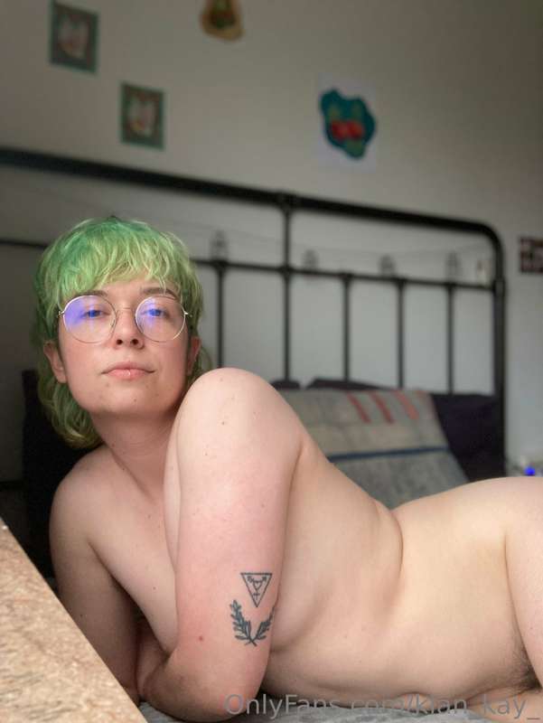 My paid page is on sale right now 😉 @kian_kay_official