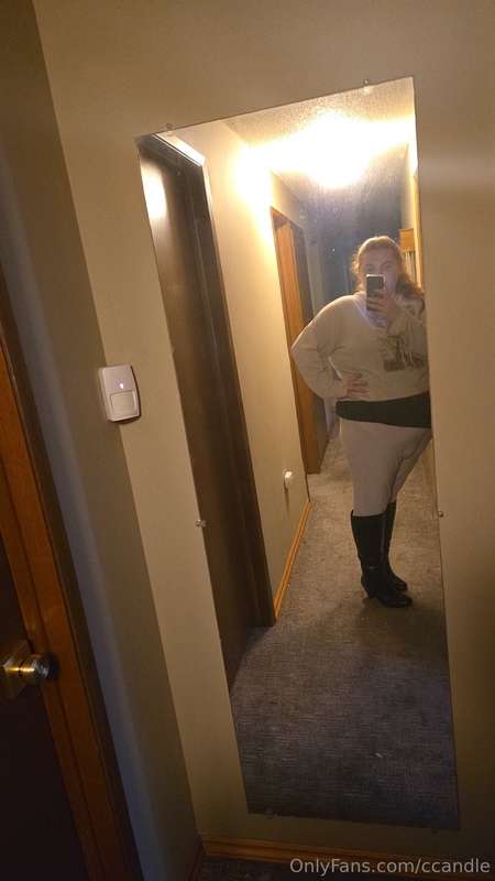 Yall like my new boots 