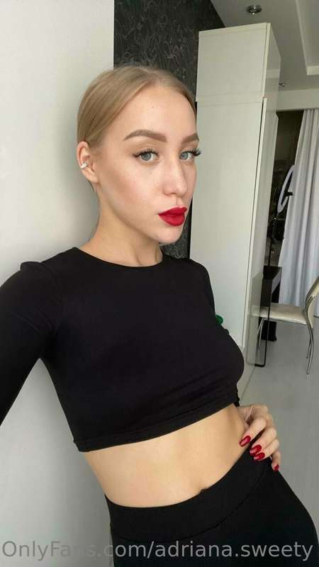 What do you think of the combination, black and red?