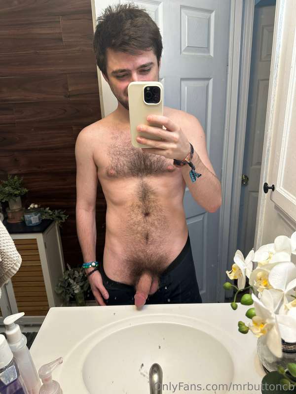 mrbuttoncb image #0