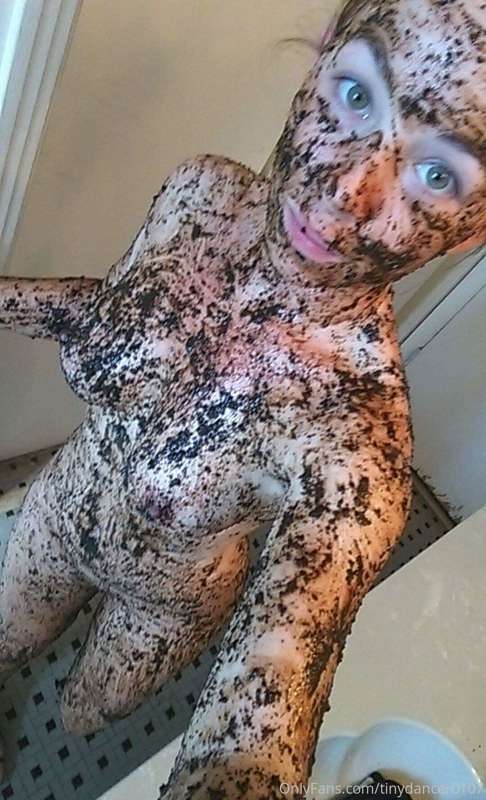 Homemade full body scrub, so soft & silky smooth <3