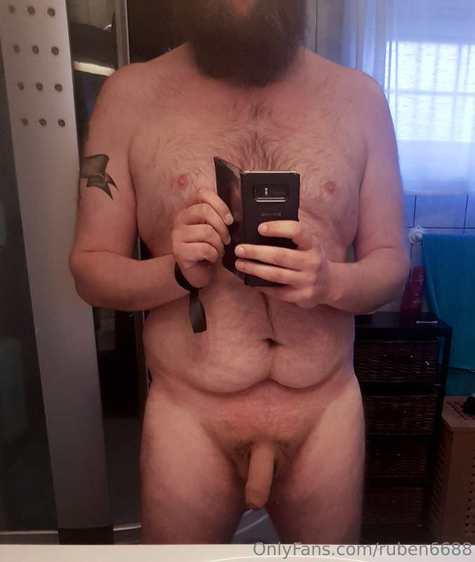 Just a couple of mirror selfies before I hit the shower #chu..
