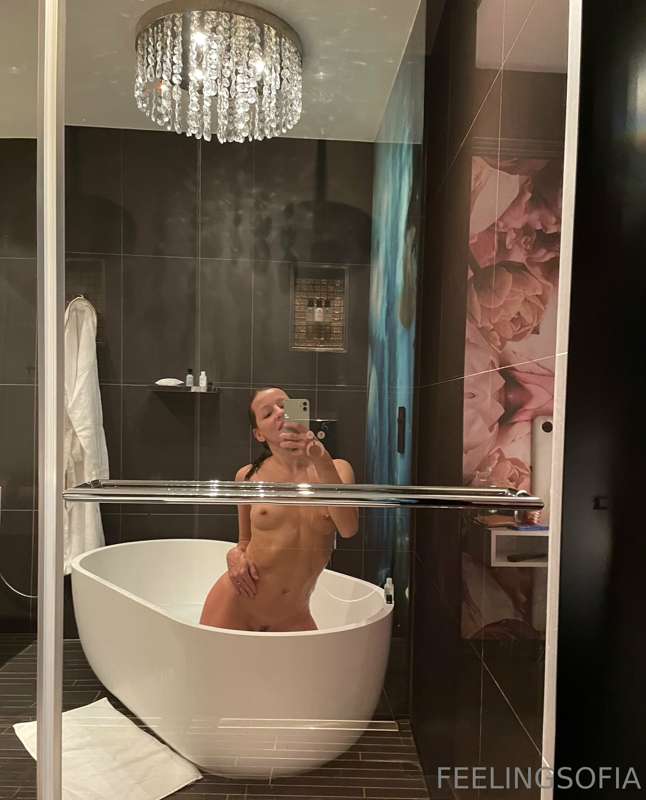 Help me wash off my sins? 😇 💦