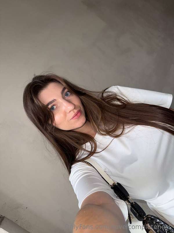 So, like I promised😘 I’m mixing up my professional photoshoo..