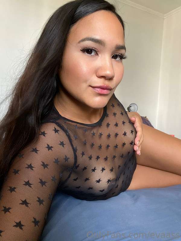 Video call or Sexting Papi? I'm so horny🥵🔥😈
