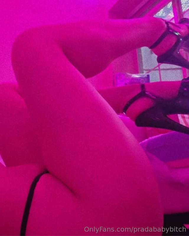 Imagine opening my legs 💦