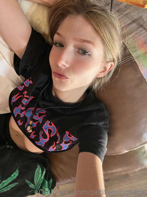 petitebongbabe