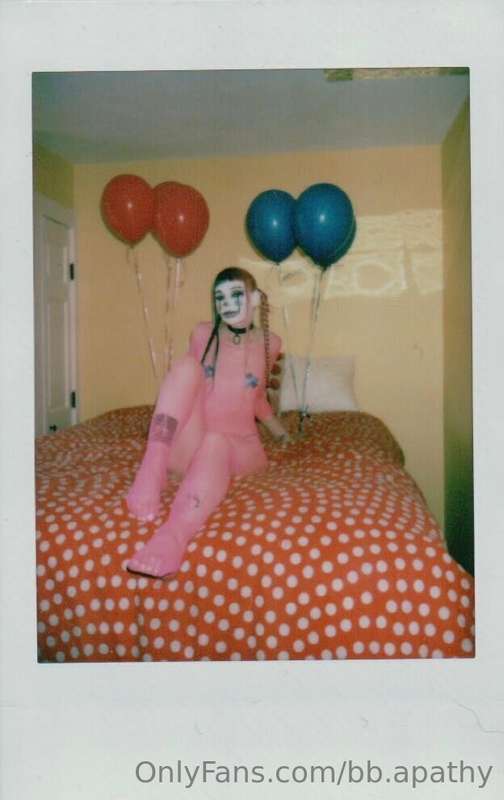hope you’re all having a silly weekend! 🎈
