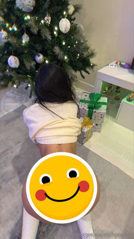Corazon ya sabes que regalito le pediras a Santa? 🎄🎅 Dejame ..