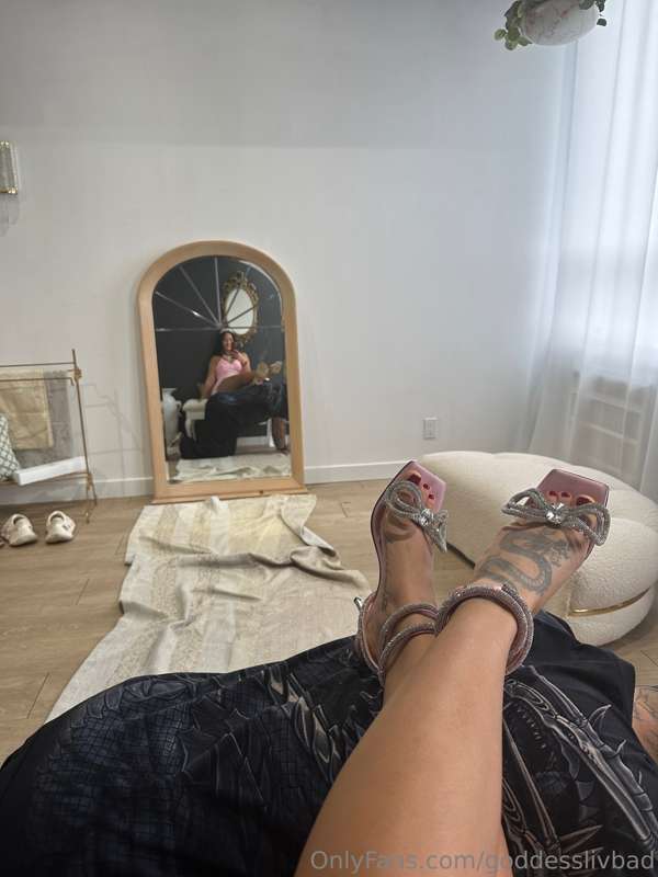 Been looking for a foot stool, do you deem yourself worthy f..