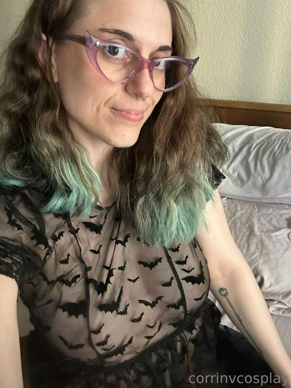 corrinvalentinecosplay