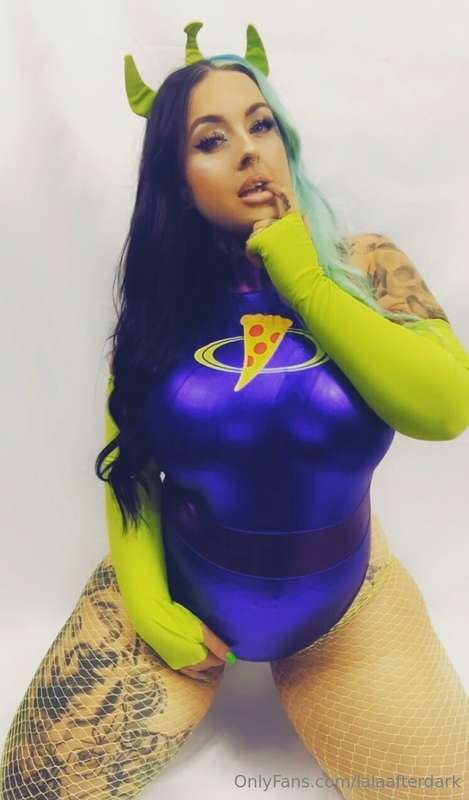 Toy Story alien cosplay…Who guessed correctly?