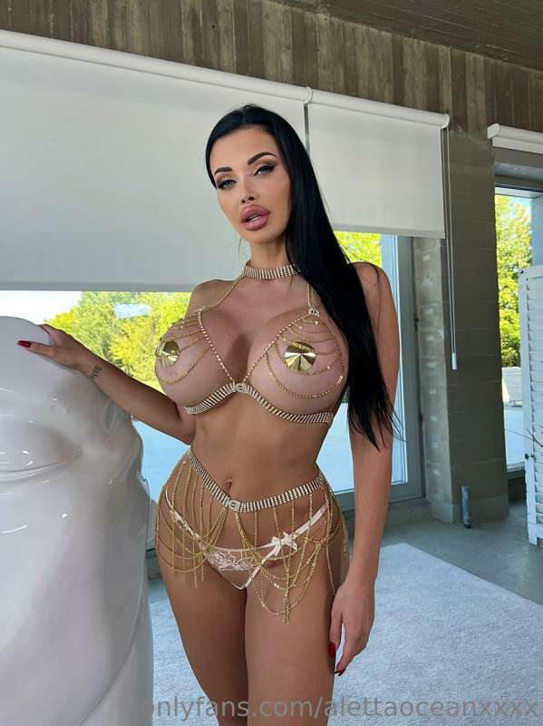 Photo 26 of Aletta Ocean on Tocromo
