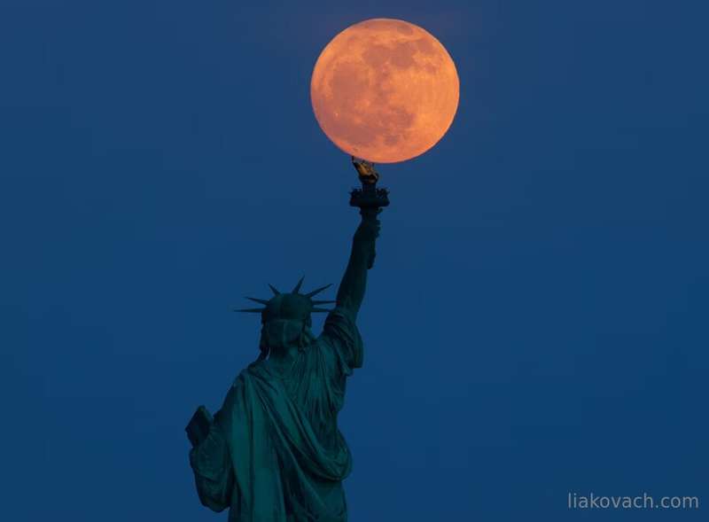 To celebrate the Flower Moon this month, I'm running a promo..