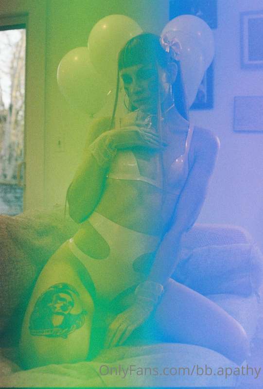 bb.apathy image #2