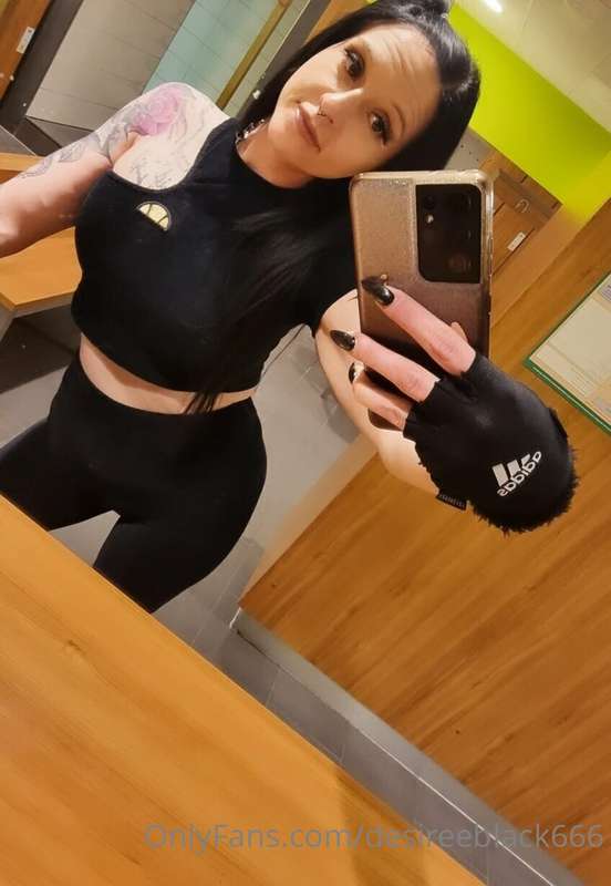 Wanna work out with me?