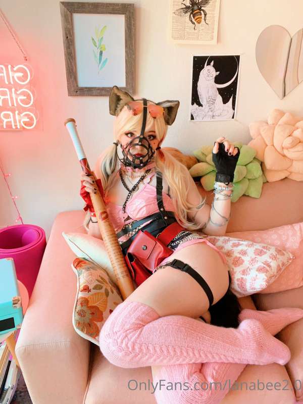 Dirty talk and flashing as Harley Quinn, and my full Harley ..