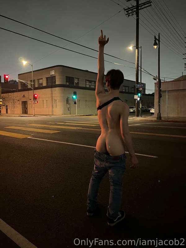 iamromeanthony