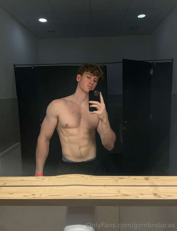 I’m finaaaaaalllyyyyy back! Missed me? 😮‍💨😘💪🏼