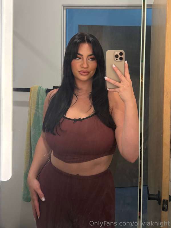 oliviaknight