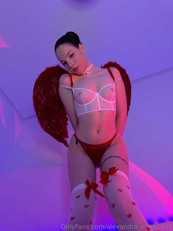 alexandra_nova2003