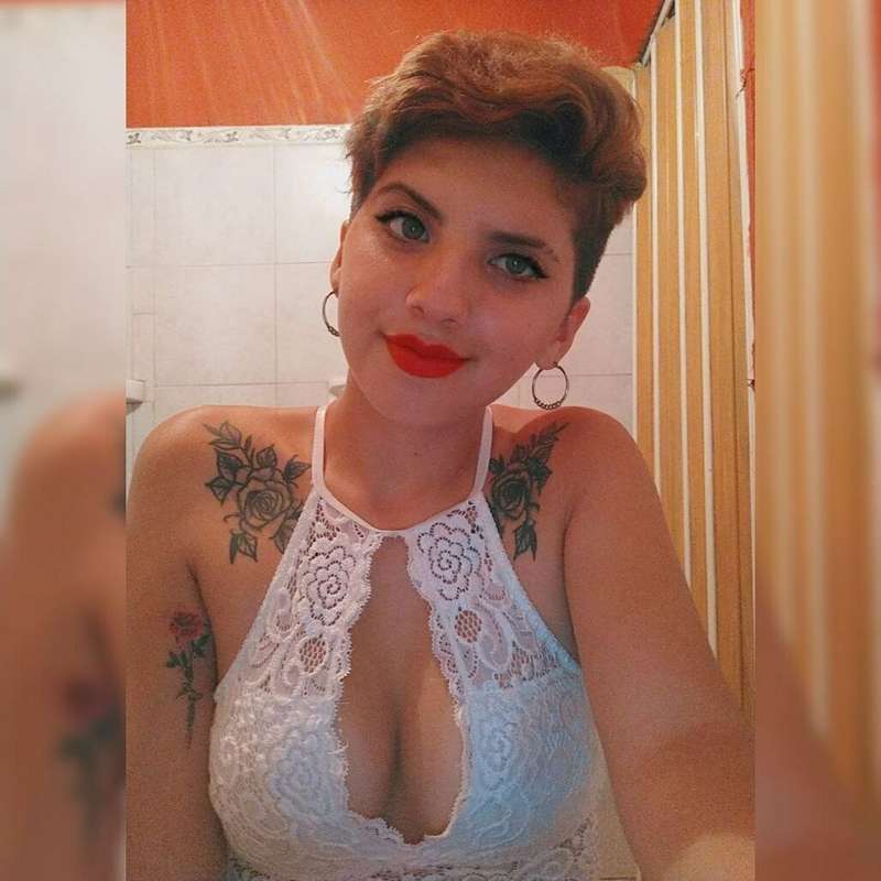 FREE SUBSCRIPTIONS 🎀 @lujuriosaaa  hello daddy💋 do you want ..