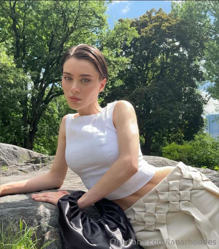 Photo 194 of Lana Rhoades on Tocromo
