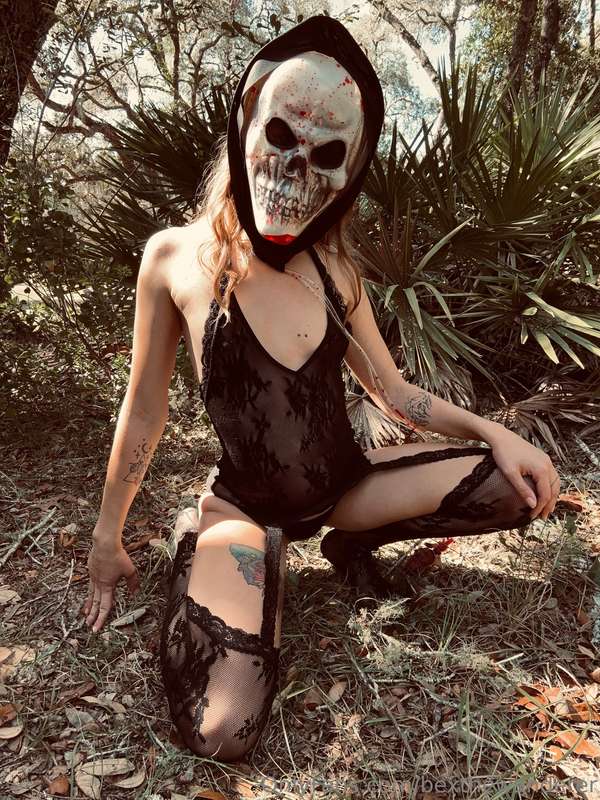 They say all the freaks come out on Halloween 💀