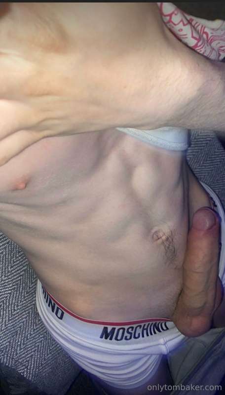 Message me? 😈😏