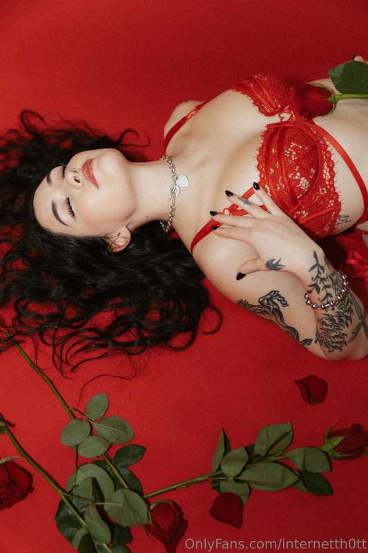 Happy Valentine’s Day my lovers💞💞I will be traveling all day..