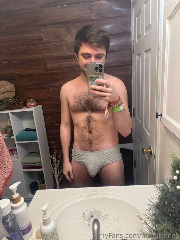 mrbuttoncb image #1