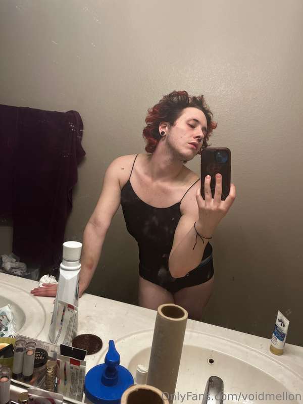 Gonna start posting again soon 😘 here’s some selfies for all..