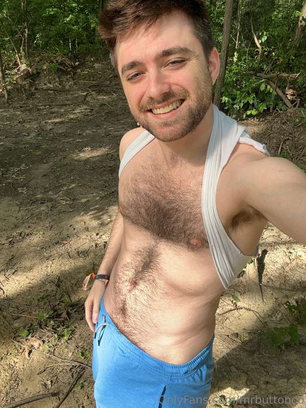mrbuttoncb image #0