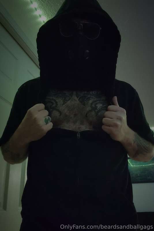 How does masked daddy make you feel?