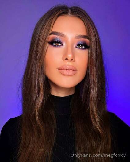 @stasha_li
𝐒𝐭𝐚𝐫𝐭 𝐛𝐲 𝐤𝐢𝐬𝐬𝐢𝐧𝐠 𝐦𝐲 𝐛𝐨𝐝𝐲 𝐚𝐧𝐝 𝐠𝐨 𝐝𝐨𝐰𝐧 𝐥𝐨𝐰𝐞𝐫 𝐚𝐧𝐝 𝐥𝐨..