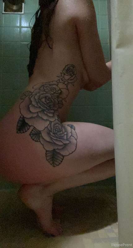 Hey baby if you subscribe to my paid page it’s only $5 a mon..