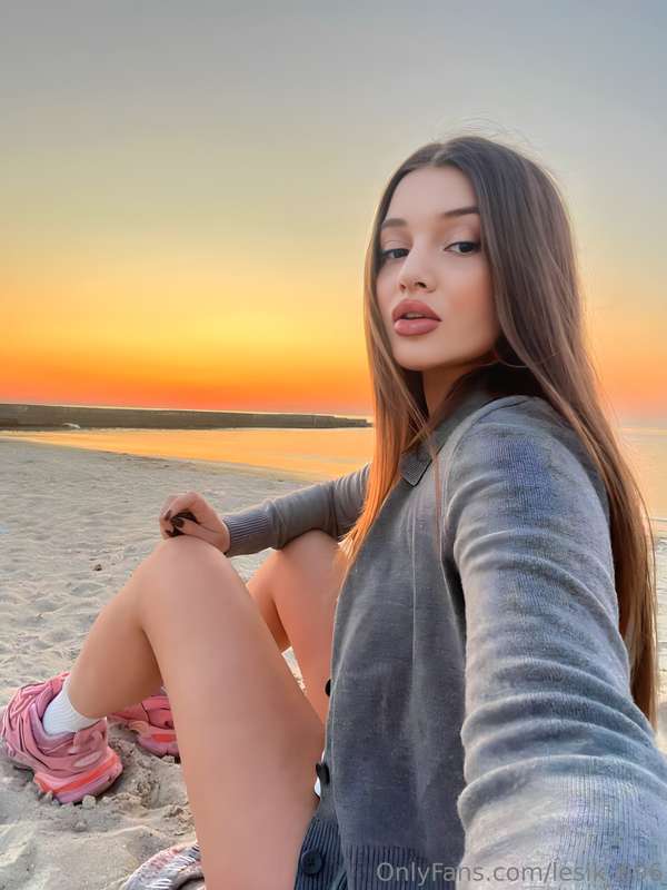 I swear, it was one of the best sunsets I've ever seen! Wow!..