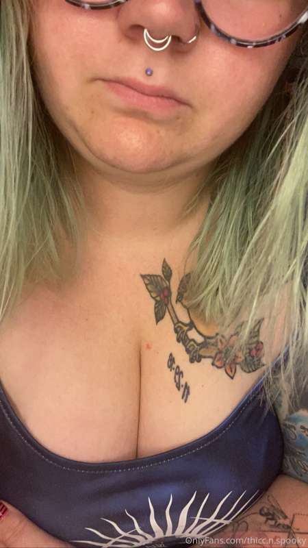 thicc.n.spooky