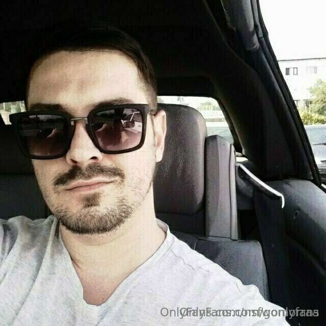 https://onlyfans.com/gomorraa

@gomorraa